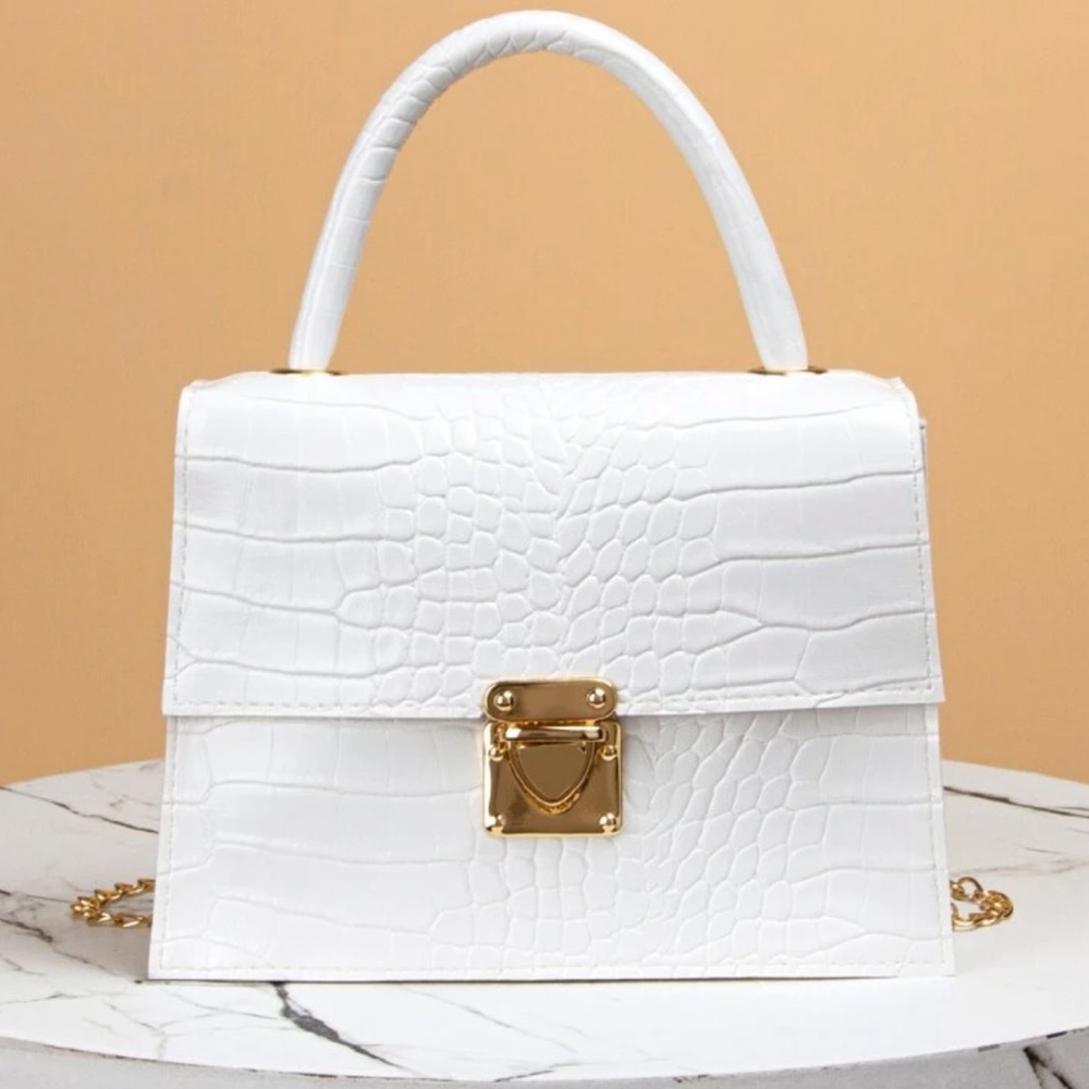 Push Lock Chain Purse